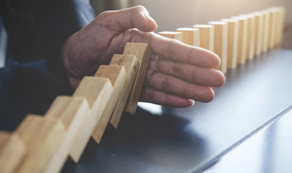 دور القانون في ادارة الازمات